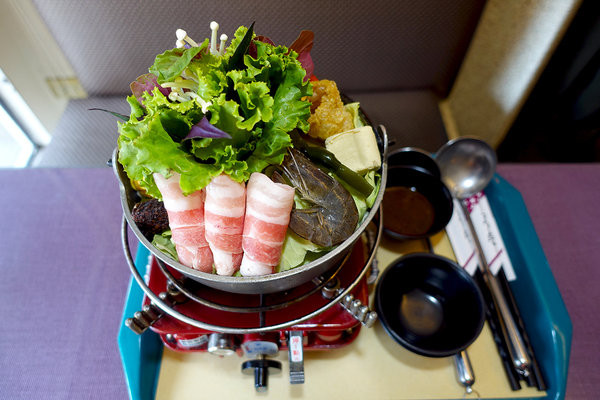 西門町美食小牛匠焗烤串燒牛排 (27).jpg