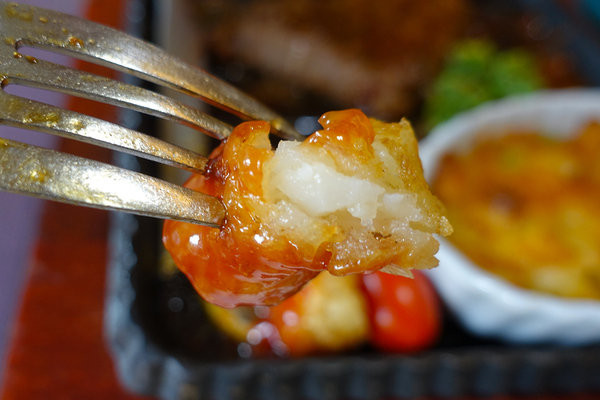 西門町美食小牛匠焗烤串燒牛排 (24).jpg
