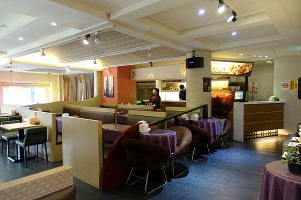 西門町美食小牛匠焗烤串燒牛排 (5).jpg