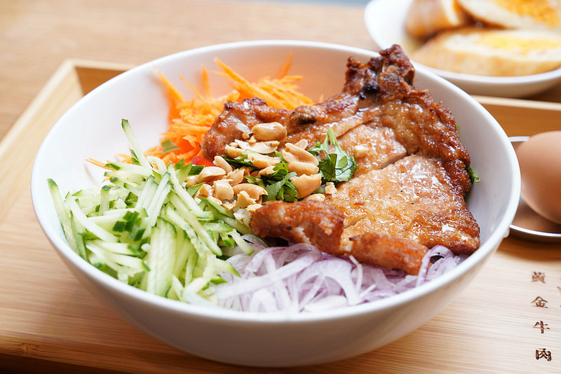 油条 黃金牛肉粉 (18) 油条 黃金牛肉粉 (18)