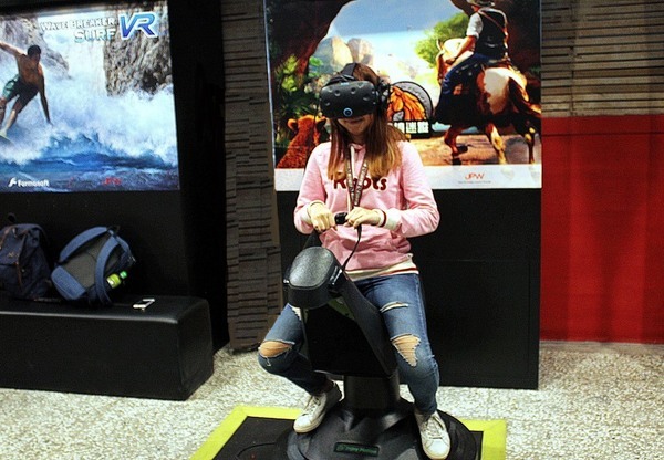 宜蘭人故事館：【宜蘭人故事館】永恆的蔣渭水。燈籠主題展覽。VR體驗館。波堡披薩Bobo Pizza。i-FRANCE 愛法餐廳