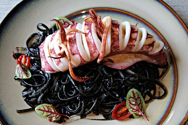 宜蘭人故事館：【宜蘭人故事館】永恆的蔣渭水。燈籠主題展覽。VR體驗館。波堡披薩Bobo Pizza。i-FRANCE 愛法餐廳