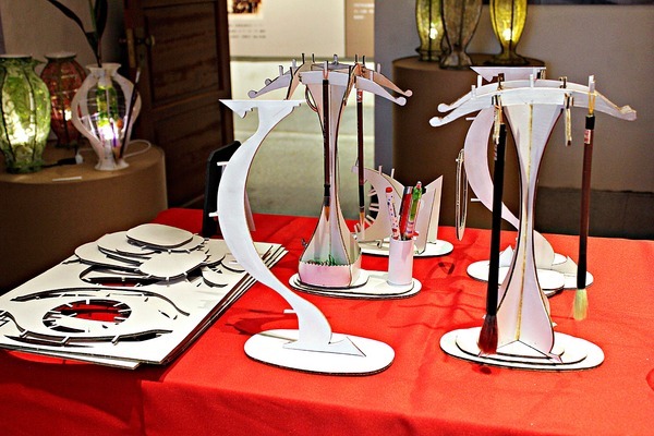 宜蘭人故事館：【宜蘭人故事館】永恆的蔣渭水。燈籠主題展覽。VR體驗館。波堡披薩Bobo Pizza。i-FRANCE 愛法餐廳