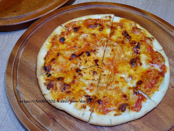宜蘭景點推薦【宜蘭人故事館】#原木手作筆DIY #PIZZA DIY #宜蘭親子餐廳 #宜蘭一日遊 #宜蘭必吃美食 #宜蘭室內景點 #宜蘭手工DIY體驗 (38).JPG