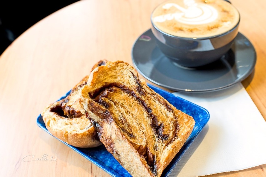 《Coffee and Couple》日本感咖啡店 - 卡琳。摸魚兒趣