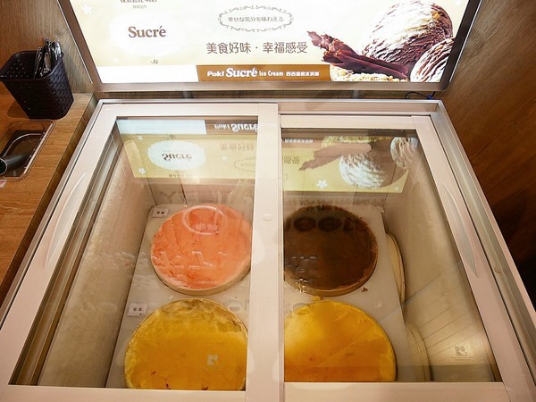 老先覺功夫窯燒鍋(二代店):老先覺功夫窯燒鍋(台中漢口店)-台中西屯區火鍋 中部第一家二代店 氣氛、環境大大提升 餐點選擇更多 晉升為吃鍋的好朋友