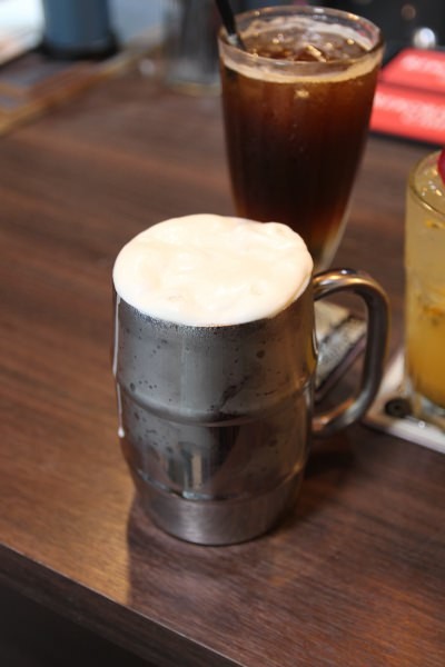 [新北]板橋江子翠站飲料咖啡推薦 SOFTLIGHT軟燈吧 飲料ft.調酒傻傻分不清楚