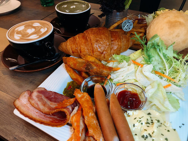 圓圓家愛吃貨—新北板橋早午餐，《植人 Planter Brunch》，網美風早午餐，悠閒慢活的輕鬆步調，約會用餐都適合的早午餐