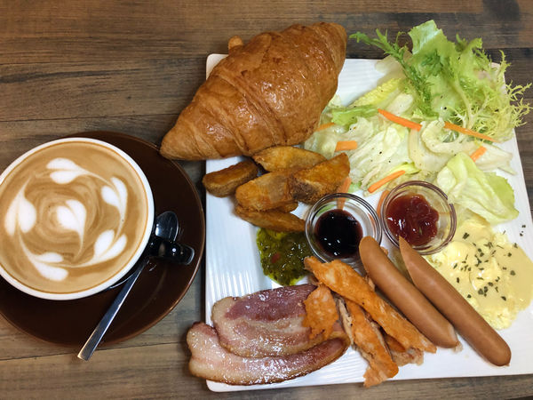 圓圓家愛吃貨—新北板橋早午餐，《植人 Planter Brunch》，網美風早午餐，悠閒慢活的輕鬆步調，約會用餐都適合的早午餐