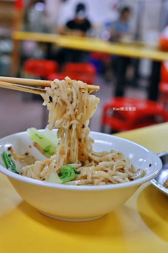 南投縣埔里鎮埔里美食你我他晚點|埔里臭豆腐在地銅板老店,臭豆腐吃起來過癮~