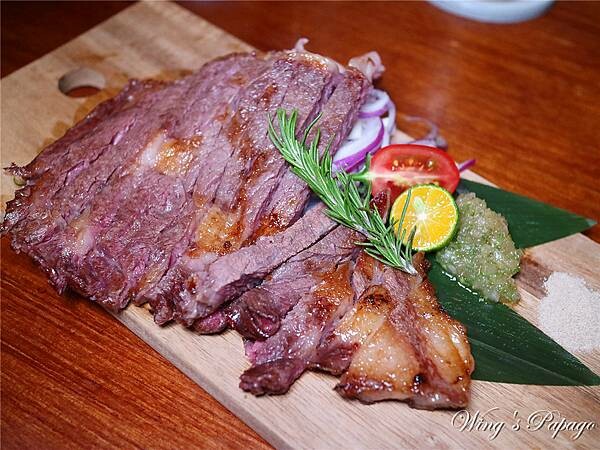 IMG_0595.jpg IMG_0595.jpg