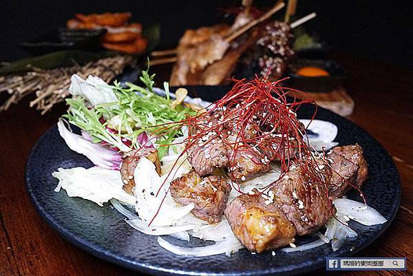 東區居酒屋【悄悄杯居酒屋】創意又美味的居酒屋美食/東區美食/市民大道居酒屋