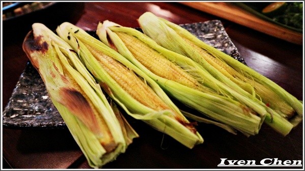 悄悄杯居酒屋：《東區居酒屋》假日Relax的小酌\微醺在賞心的調酒\精彩的居酒料理-『悄悄杯居酒屋』