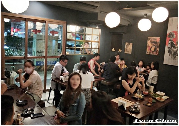 悄悄杯居酒屋：《東區居酒屋》假日Relax的小酌\微醺在賞心的調酒\精彩的居酒料理-『悄悄杯居酒屋』