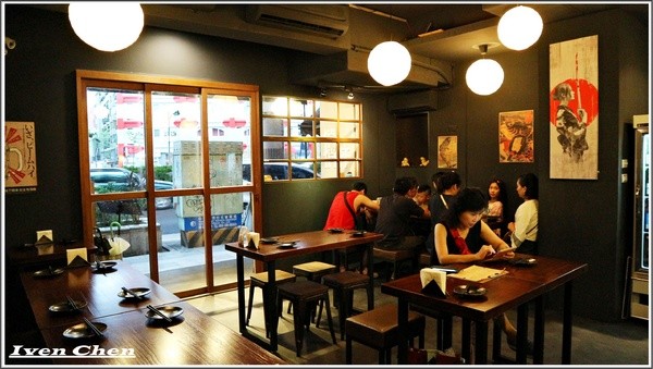 悄悄杯居酒屋：《東區居酒屋》假日Relax的小酌\微醺在賞心的調酒\精彩的居酒料理-『悄悄杯居酒屋』