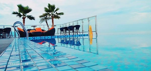 39467245_278575772957376_7151914098882510848_n