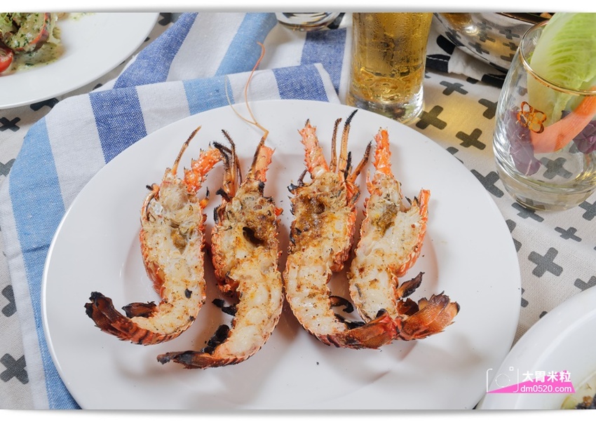 千元有找！新莊輔大吃到飽推薦,天賜百匯Buffet,12月旺年祭新菜,火烤小龍蝦/鮑魚粥/鐵板羊排,尾牙聚餐享受百樣美食餐點,2018新北Buffet推薦, - 大胃米粒 DAVID & MI