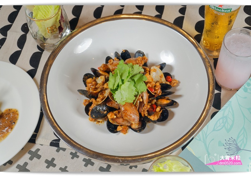 千元有找！新莊輔大吃到飽推薦,天賜百匯Buffet,12月旺年祭新菜,火烤小龍蝦/鮑魚粥/鐵板羊排,尾牙聚餐享受百樣美食餐點,2018新北Buffet推薦, - 大胃米粒 DAVID & MI