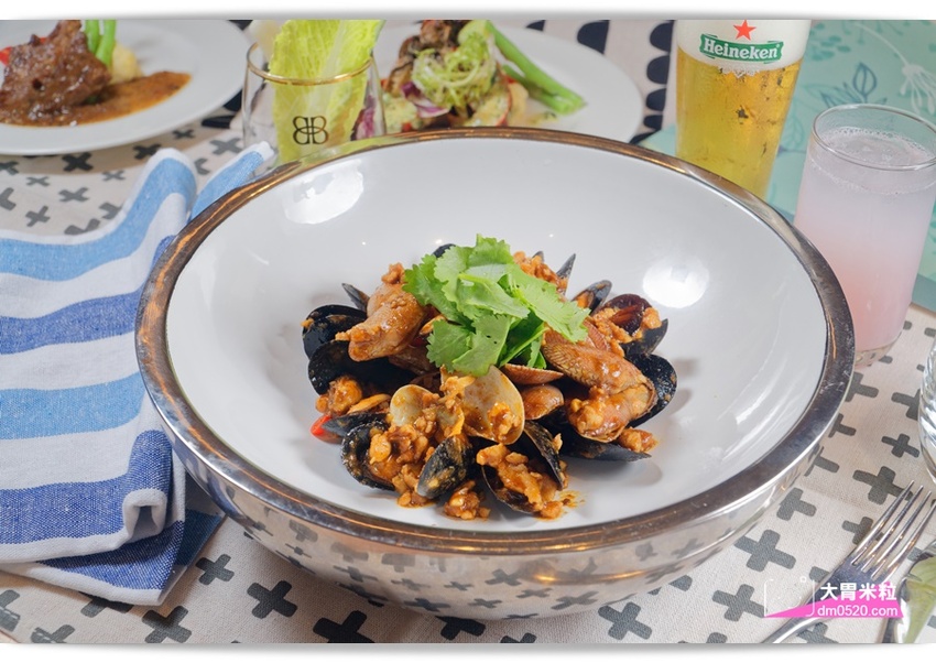 千元有找！新莊輔大吃到飽推薦,天賜百匯Buffet,12月旺年祭新菜,火烤小龍蝦/鮑魚粥/鐵板羊排,尾牙聚餐享受百樣美食餐點,2018新北Buffet推薦, - 大胃米粒 DAVID & MI