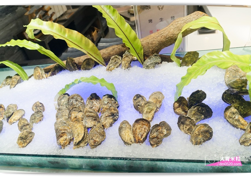 千元有找！新莊輔大吃到飽推薦,天賜百匯Buffet,12月旺年祭新菜,火烤小龍蝦/鮑魚粥/鐵板羊排,尾牙聚餐享受百樣美食餐點,2018新北Buffet推薦, - 大胃米粒 DAVID & MI