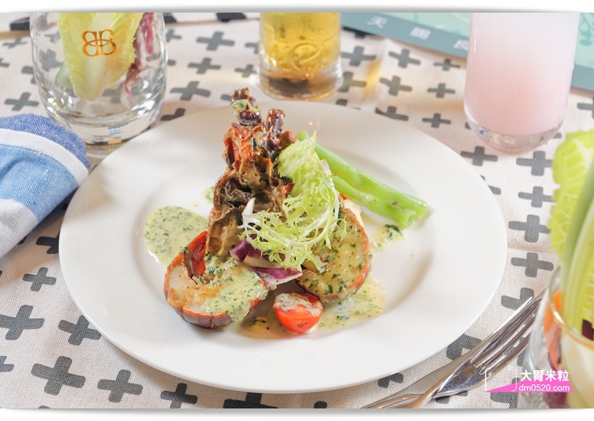 千元有找！新莊輔大吃到飽推薦,天賜百匯Buffet,12月旺年祭新菜,火烤小龍蝦/鮑魚粥/鐵板羊排,尾牙聚餐享受百樣美食餐點,2018新北Buffet推薦, - 大胃米粒 DAVID & MI