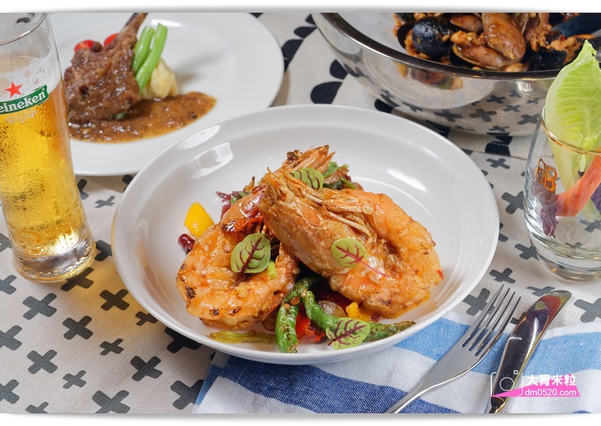 千元有找！新莊輔大吃到飽推薦,天賜百匯Buffet,12月旺年祭新菜,火烤小龍蝦/鮑魚粥/鐵板羊排,尾牙聚餐享受百樣美食餐點,2018新北Buffet推薦, - 大胃米粒 DAVID & MI