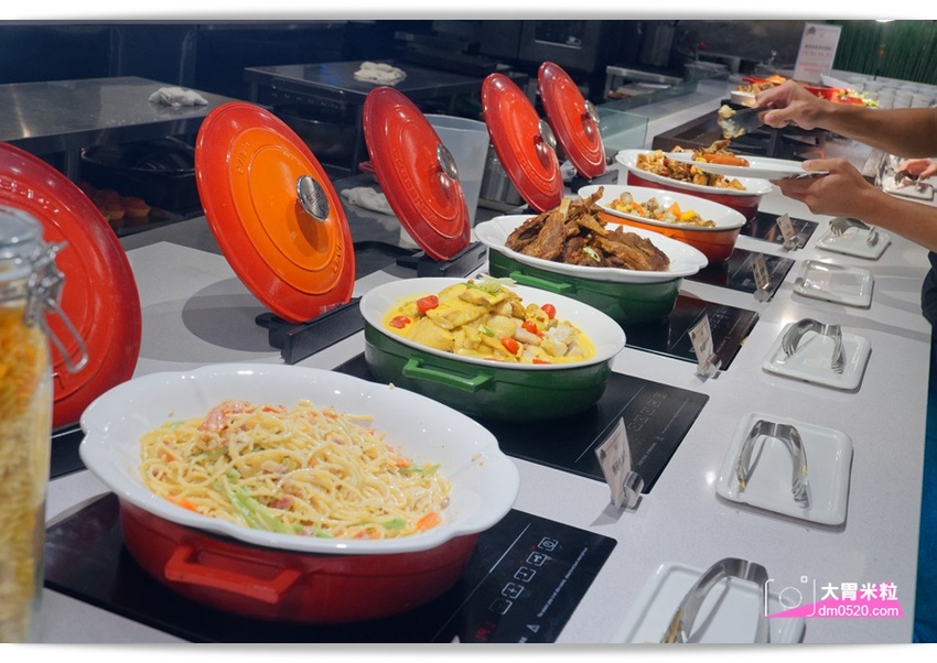 千元有找！新莊輔大吃到飽推薦,天賜百匯Buffet,12月旺年祭新菜,火烤小龍蝦/鮑魚粥/鐵板羊排,尾牙聚餐享受百樣美食餐點,2018新北Buffet推薦, - 大胃米粒 DAVID & MI