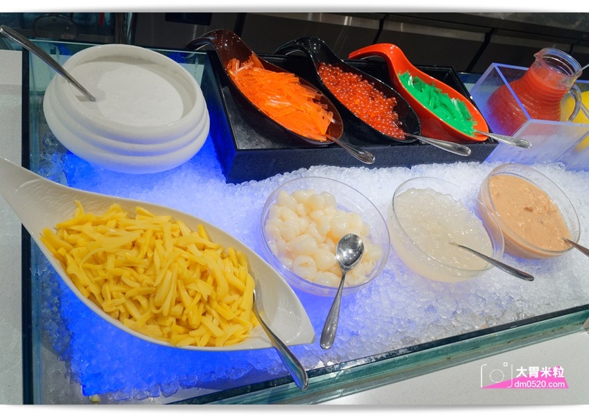 千元有找！新莊輔大吃到飽推薦,天賜百匯Buffet,12月旺年祭新菜,火烤小龍蝦/鮑魚粥/鐵板羊排,尾牙聚餐享受百樣美食餐點,2018新北Buffet推薦, - 大胃米粒 DAVID & MI