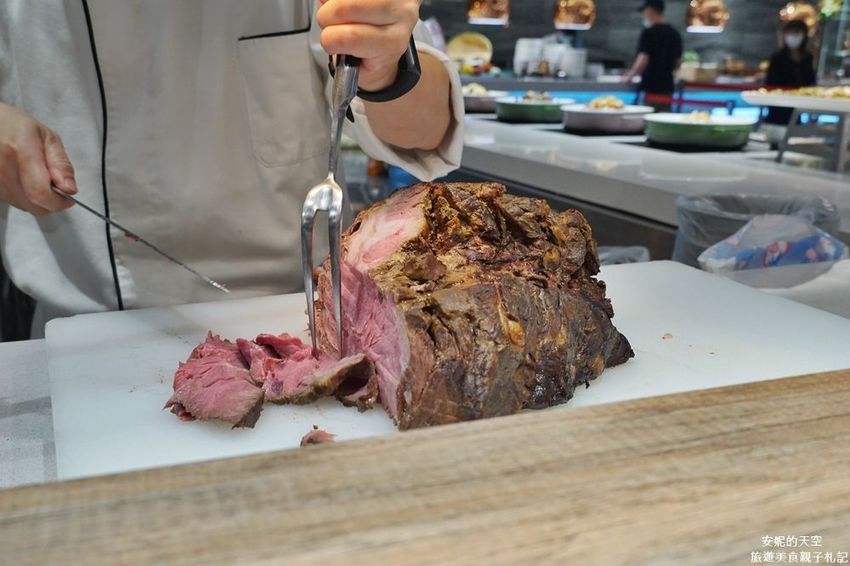 【台北Buffet推薦 天賜百匯自助餐】新莊最狂吃到飽餐廳　超過百種澎派料理　挑戰老饕挑剔的味蕾 - 安妮的天空