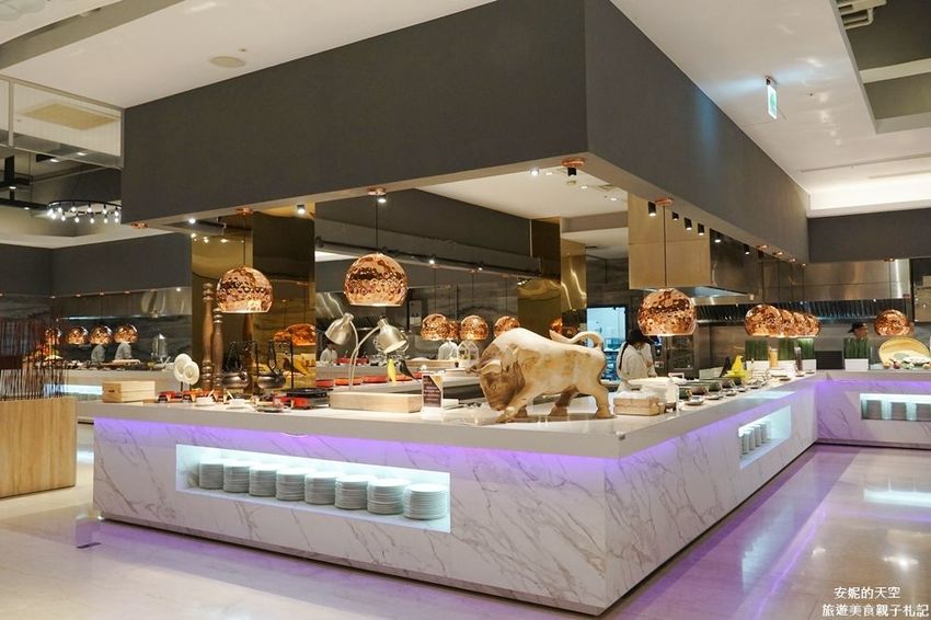 【台北Buffet推薦 天賜百匯自助餐】新莊最狂吃到飽餐廳　超過百種澎派料理　挑戰老饕挑剔的味蕾 - 安妮的天空