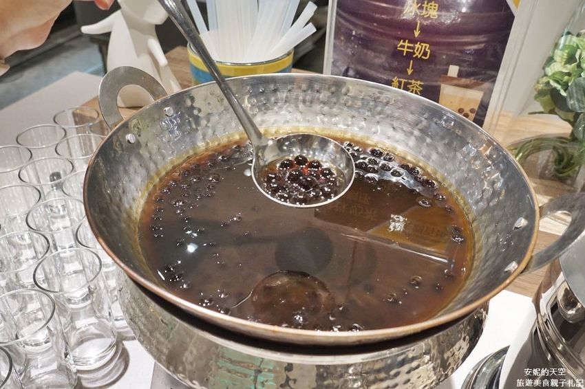 【台北Buffet推薦 天賜百匯自助餐】新莊最狂吃到飽餐廳　超過百種澎派料理　挑戰老饕挑剔的味蕾 - 安妮的天空