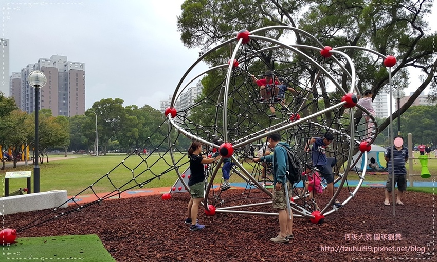 林口運動公園(共融遊戲場+小熊公園) 18.jpg