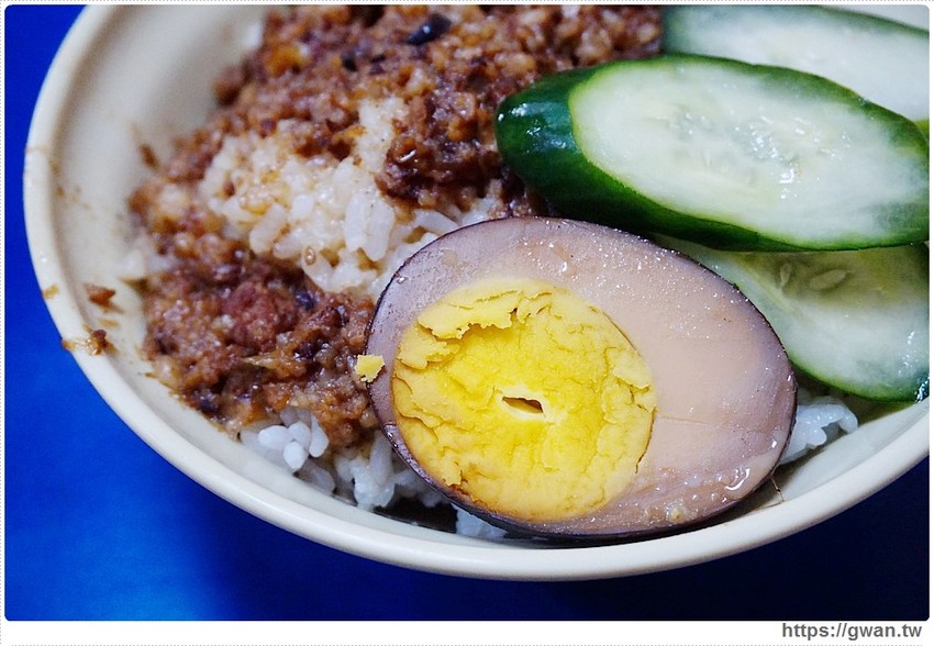 低調店面,在地社團推爆的古早味肉燥飯