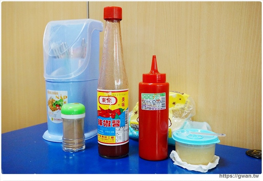 低調店面,在地社團推爆的古早味肉燥飯