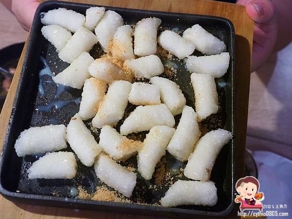 桃園中壢美食-海姥姥海鮮石頭火鍋吃到飽-獨特湯頭有順口，和牛天使紅蝦吃到嫑嫑 @民宿女王芽月-美食.旅遊.全台趴趴走