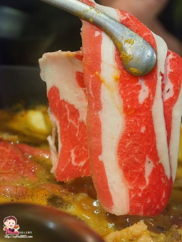 桃園中壢美食-海姥姥海鮮石頭火鍋吃到飽-獨特湯頭有順口，和牛天使紅蝦吃到嫑嫑 @民宿女王芽月-美食.旅遊.全台趴趴走