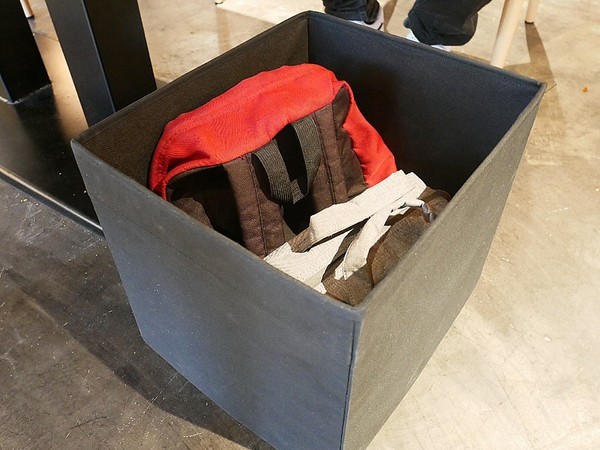 萬客什鍋 石頭火鍋專賣(美村店)：萬客什鍋(美村店)-台中超夯石頭火鍋  現在中午也吃得到囉  湯頭、食材、份量都有水準  難怪人潮絡繹不絕