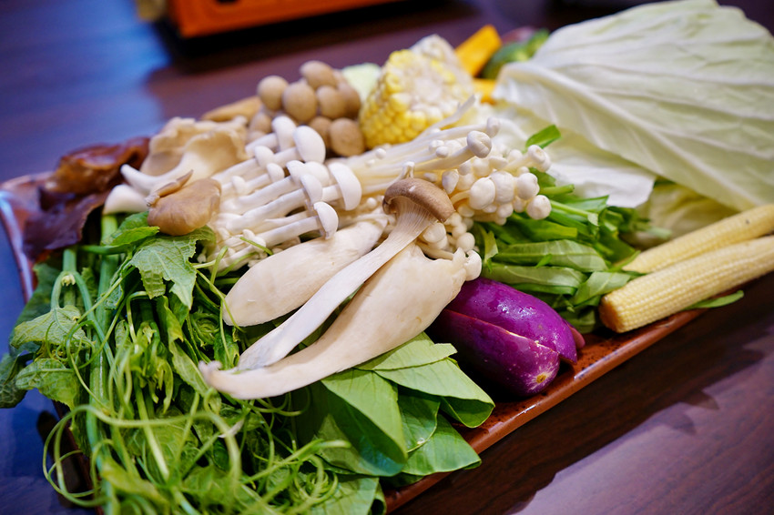 台北｜David豆腐 沙嗲麻辣鍋 新莊特色鴛鴦火鍋 - 奇奇一起玩樂趣