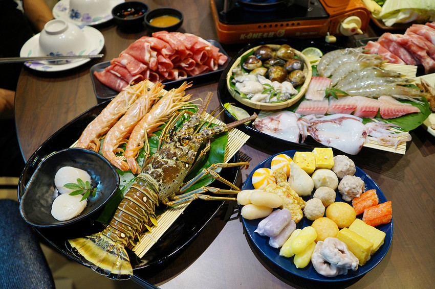 台北｜David豆腐 沙嗲麻辣鍋 新莊特色鴛鴦火鍋 - 奇奇一起玩樂趣