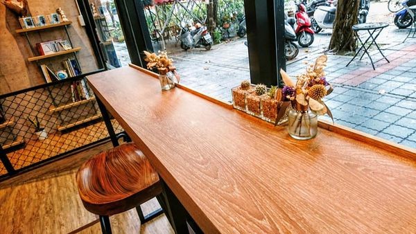 40139990_2031891753509170_787100491258527744_n