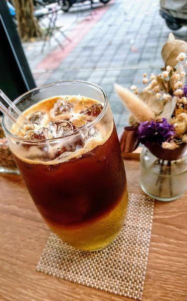 40118803_2030082347023444_970429980582346752_n (1)