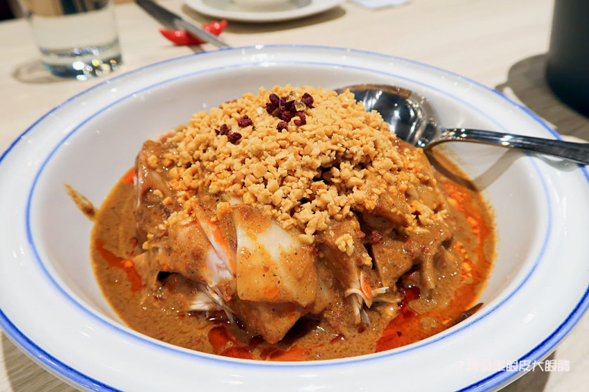 開飯川食堂進駐台中秀泰生活文心店囉！鮮香麻辣的四川料理，開飯啦！