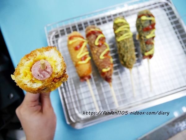 台中逢甲夜市【NAMI米熱狗】#韓式熱狗 #德式香腸 #莫札瑞拉起司 (13).JPG