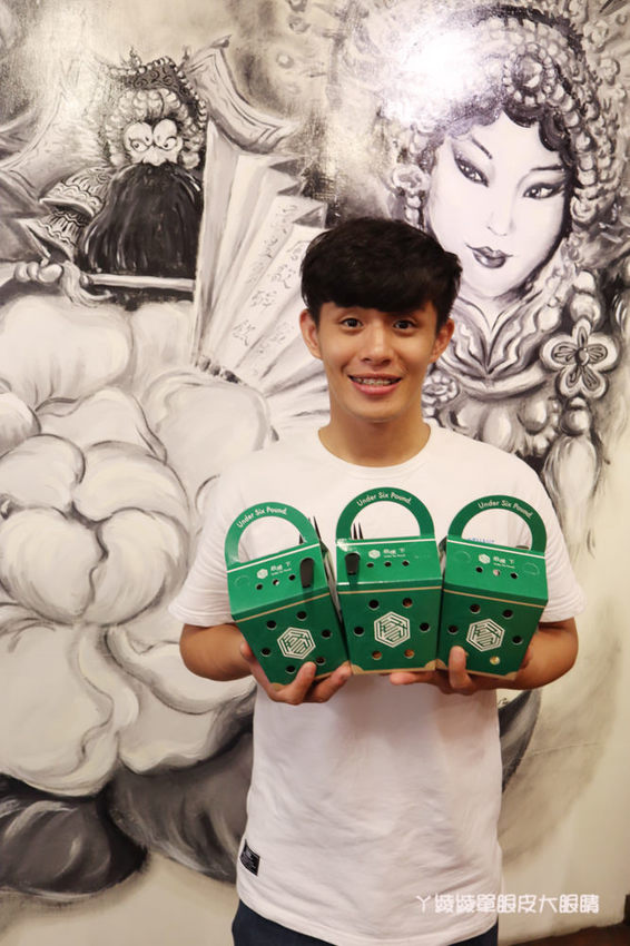 新竹美食推薦戲棚下!在百年老屋吃鮮嫩多汁的台日式炸雞,霸王別姬、鐵扇公主套餐你吃過沒