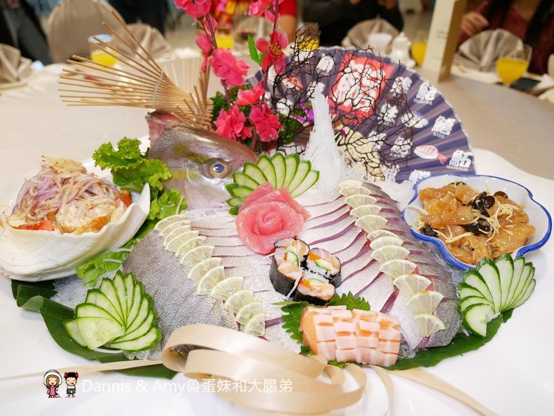 《內湖美食推薦》88號樂章婚宴會館。無菜單料理創意合菜適合商務聚餐宴客。更是台北婚宴場地首選喔！︱（影片）