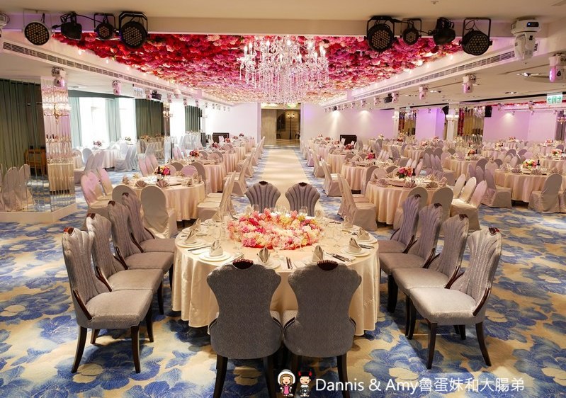 《內湖美食推薦》88號樂章婚宴會館。無菜單料理創意合菜適合商務聚餐宴客。更是台北婚宴場地首選喔！︱（影片）