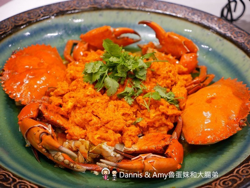 《內湖美食推薦》88號樂章婚宴會館。無菜單料理創意合菜適合商務聚餐宴客。更是台北婚宴場地首選喔！︱（影片）