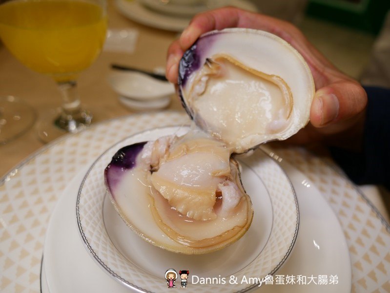 《內湖美食推薦》88號樂章婚宴會館。無菜單料理創意合菜適合商務聚餐宴客。更是台北婚宴場地首選喔！︱（影片）