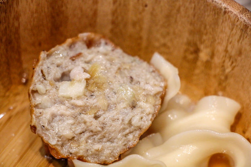 台中西區，花山家宣飲麵鋪，帶著濃烈文青風格的台式麵店! - 微笑Joe幸運