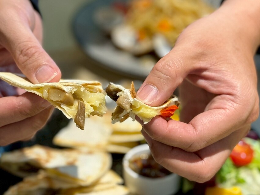 開胃菜:墨西哥薄餅 綜合野菇 (2).jpg
